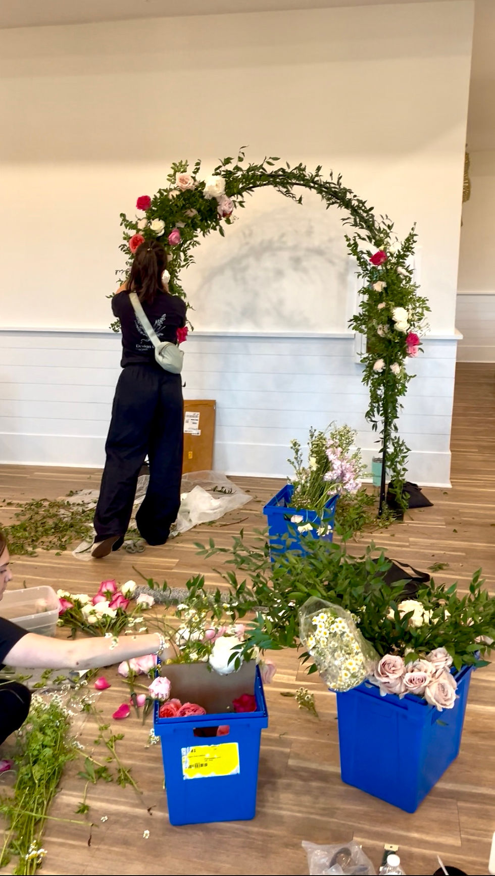 Creating lush garden-style arch indoors
