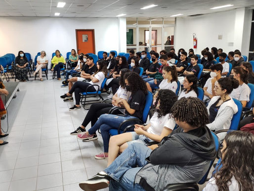 Alunos do CAp iniciam Projetos de Monitoria Inovadora