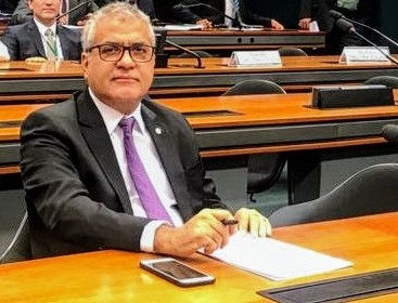 Christino defende, na Comissão de Minas e Energia, a implantação do Auxílio Combustível