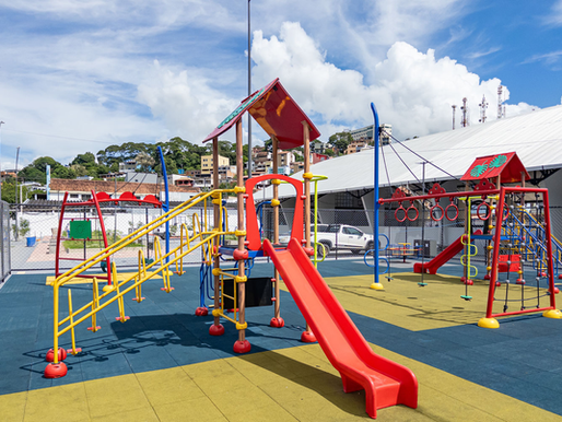 Obras da Praça do Servidor em Macaé na reta final