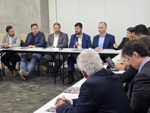 Retorno dos voos comerciais à Macaé é debatido