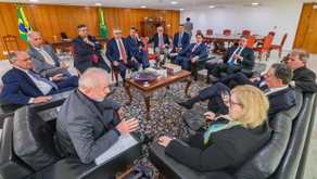 Em nota conjunta, Lula, Rosa Weber, Lira e Vital do Rêgo dizem que rejeitam 'atos terroristas'