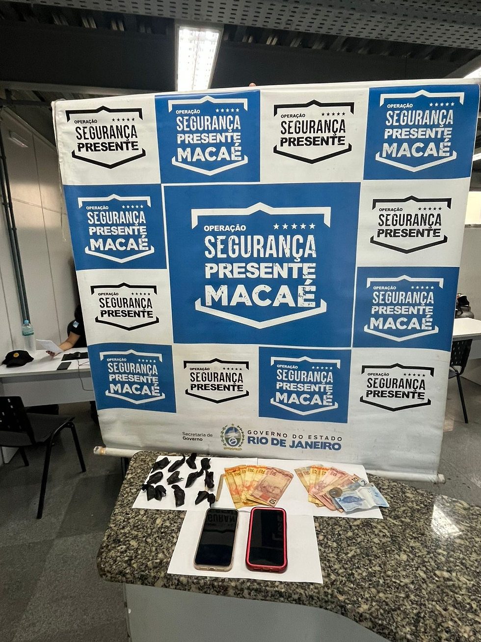 Mulher é presa por tráfico de drogas