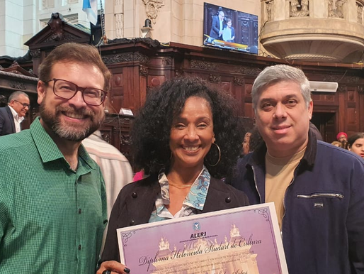 Macaé: Escola Municipal de Artes recebe prêmio da Alerj