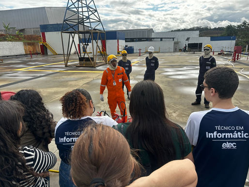 Colégio Castelo aposta em visitas técnicas para ampliar formação dos estudantes
