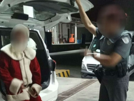 Casos de polícia: Papai Noel suspeito de mostrar vídeo pornográfico para meninas é liberado