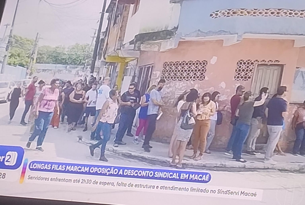 Servidores de Macaé enfrentam filas e desgaste para garantir direito de oposição a desconto sindical