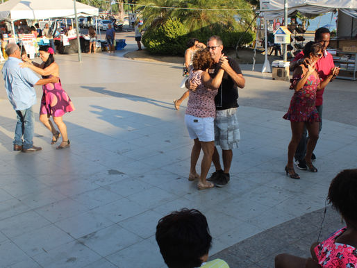 Sábado tem “Dançando na Praça” especial de Carnaval em Rio das Ostras