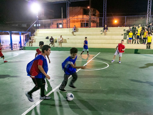 Futsal: Escola Com Vida oferece em Macaé aulas aos alunos da rede municipal