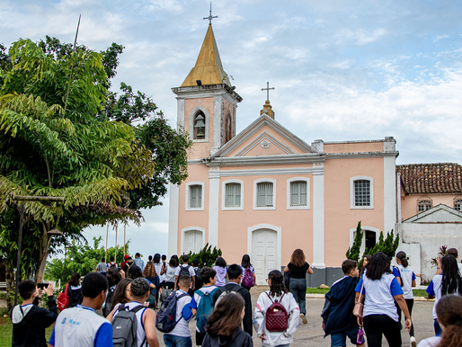Escola Anísio Teixeira em Macaé recebe Feira do Conhecimento