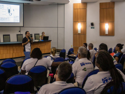 Treinamento capacita agentes em Macaé para manejo e controle de escorpiões