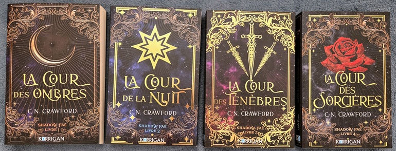 Photo des quatre tomes de Shadow Fae