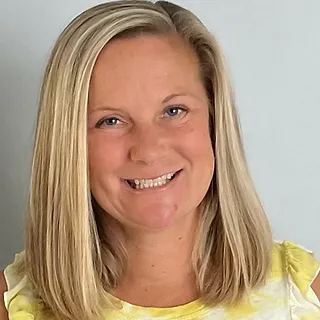 erin headshot.webp