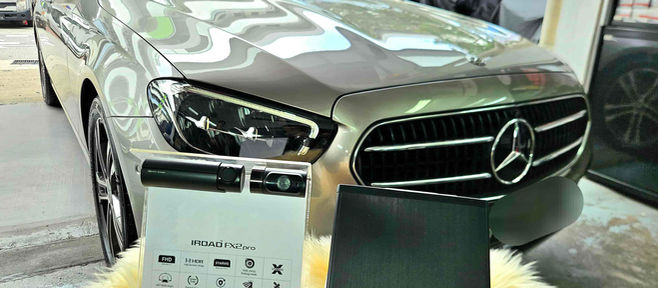 Mercedes E200 Car Dash Camera - IROAD FX2 Pro front & rear + Parking motion - IROAD Power Pack Max 8 installed Singapore | Auto Edition