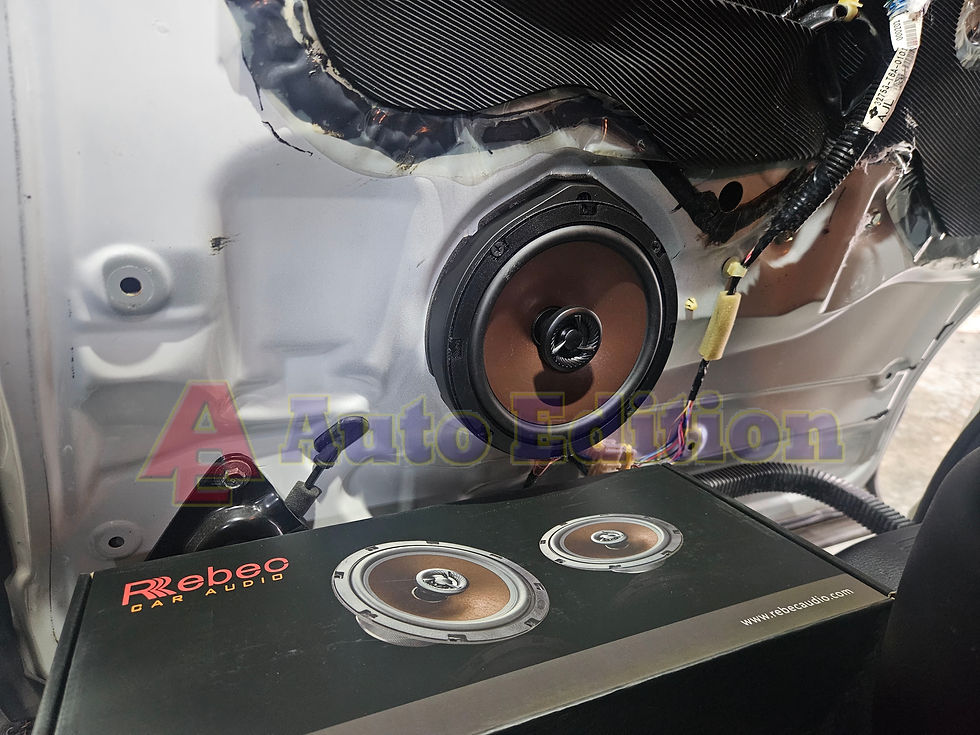 Honda Odyssey Car speakers rear Singapore - Rebec Car Audio workshop Singapore