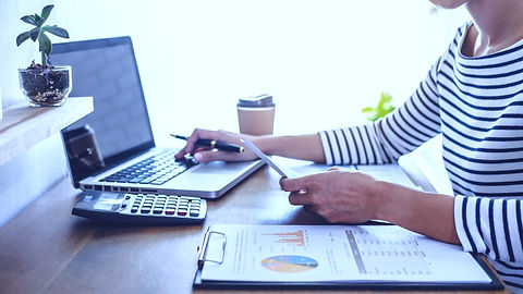 Accountant_edited.jpg