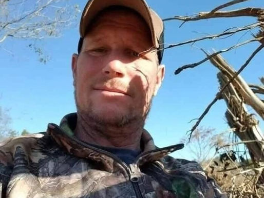 Christopher Lee "Chris" Welch