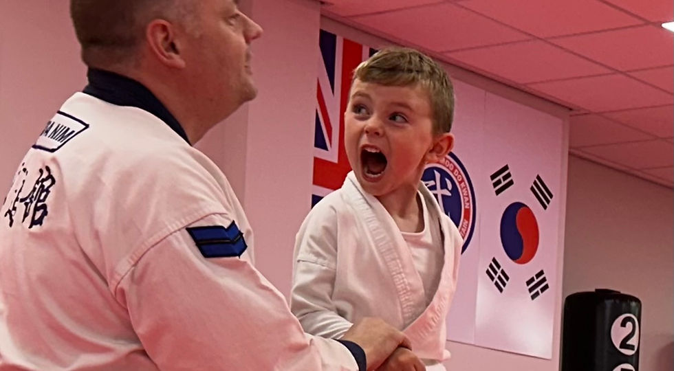 Tiger using his voice in the self-defence