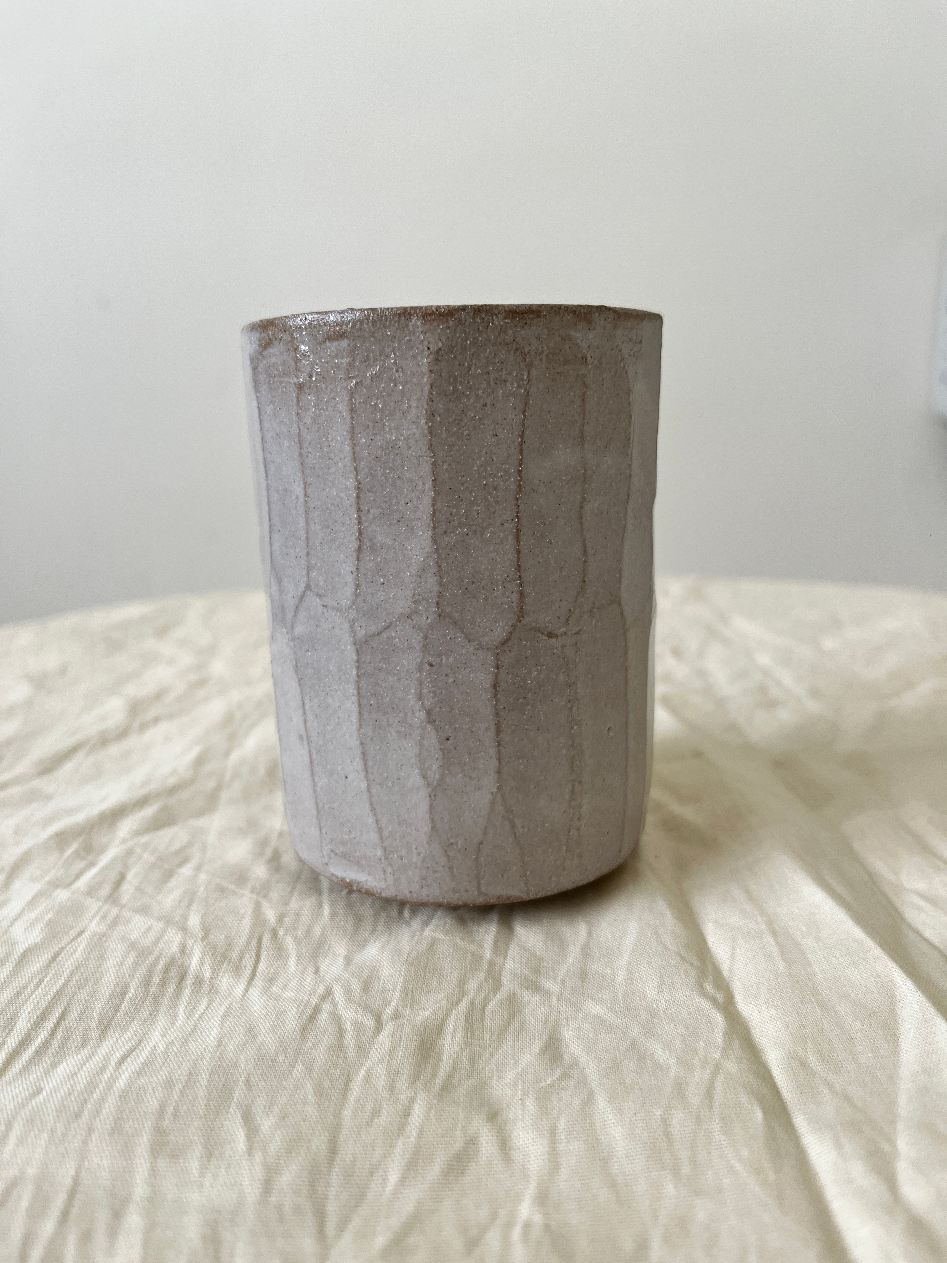 Beige Textured Yunomi