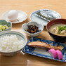 朝食