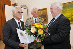 Mierová cena zo Slovenska