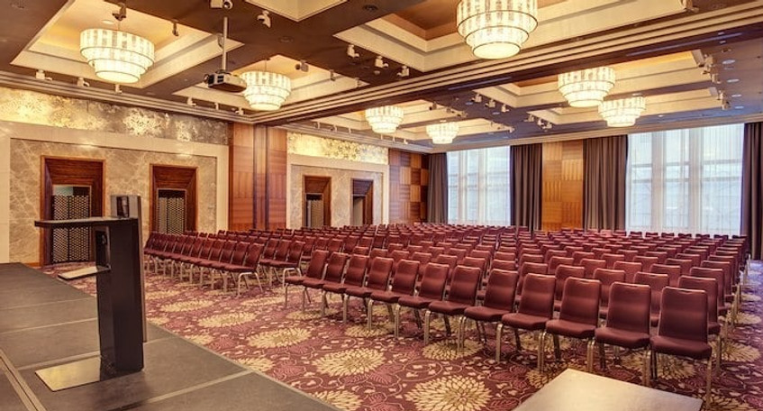 imgi_76_ballroom-theatre.jpg