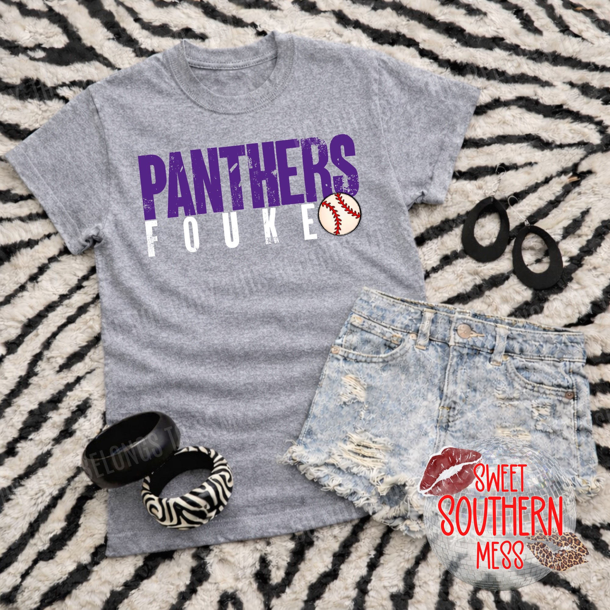 Softball/Baseball Mascot w/Ball