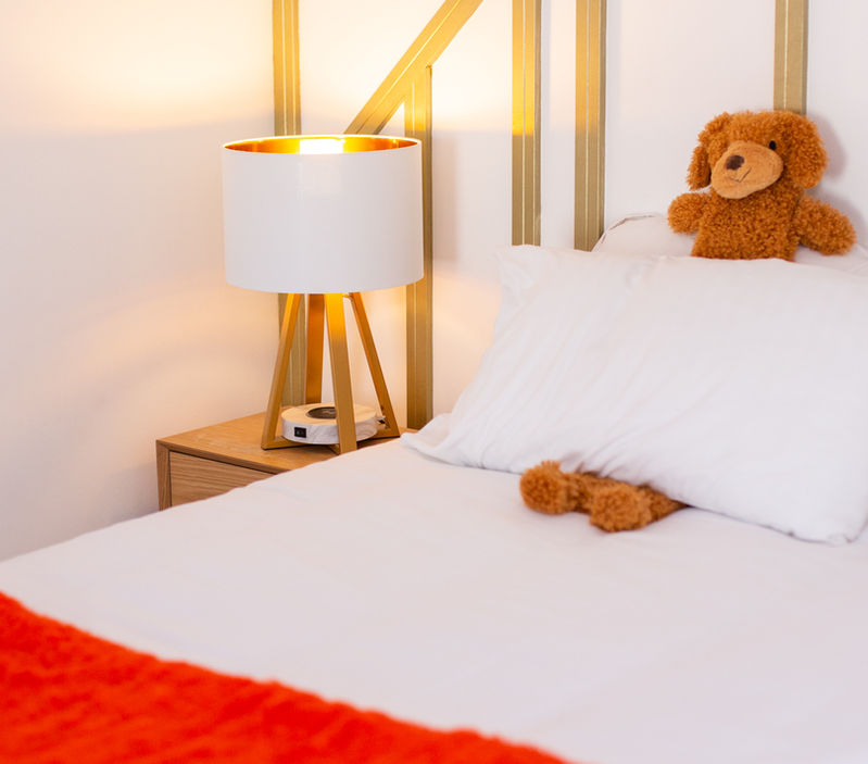 Master Bedroom - side lights with USB charging port.jpg