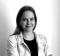 mona portrait _edited.png