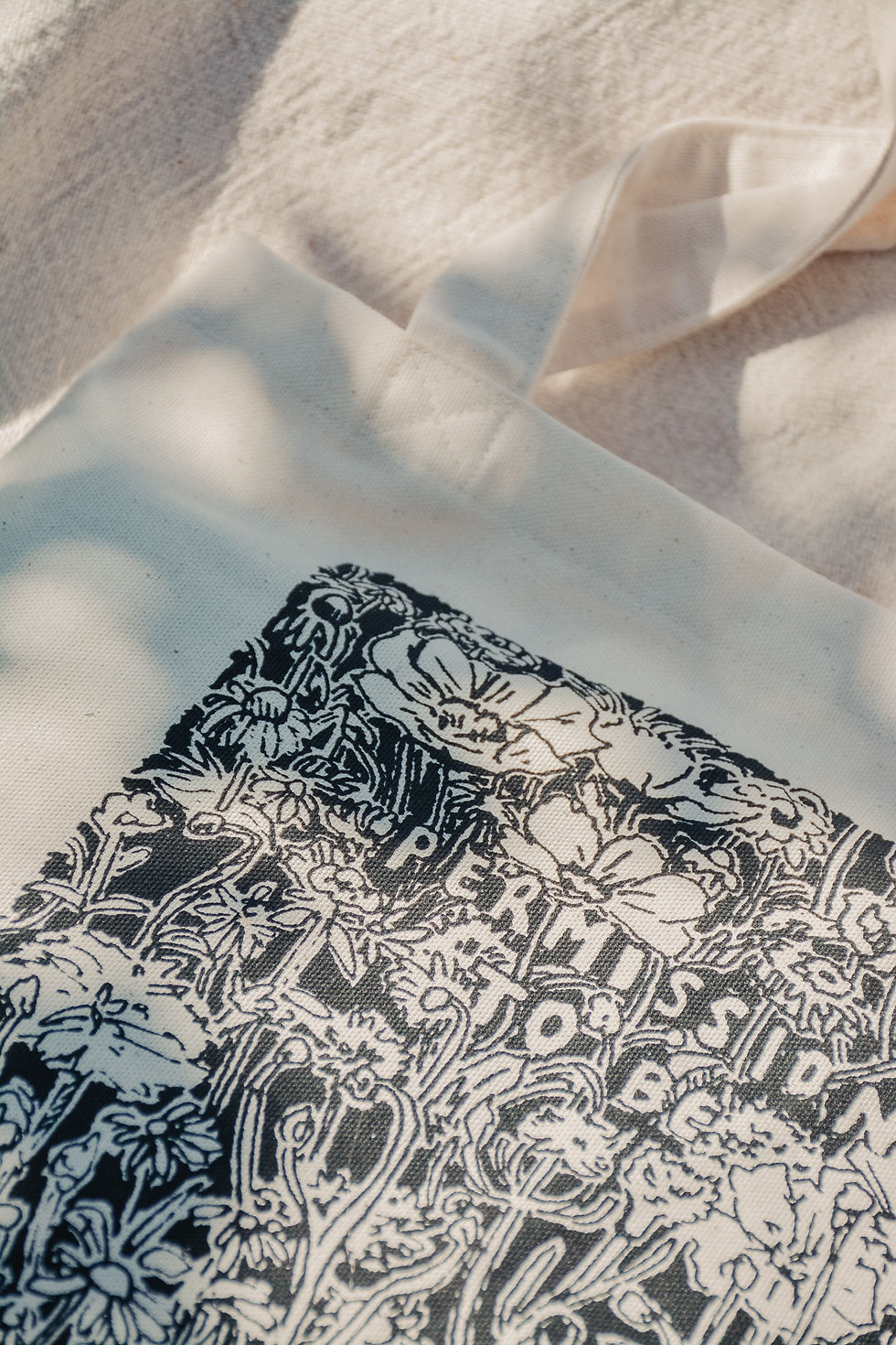 Thumbnail: The 'Be BOLD / GENTLE' Tote Bag
