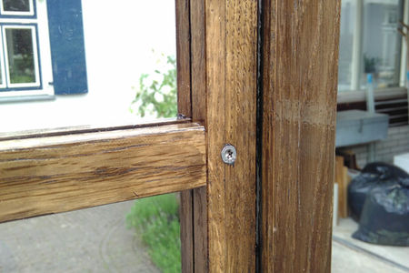 raamwerk ambachtelijk houtwerk, houtverbinding, halfhoutslis, eikenhout, duurzaamontwerp