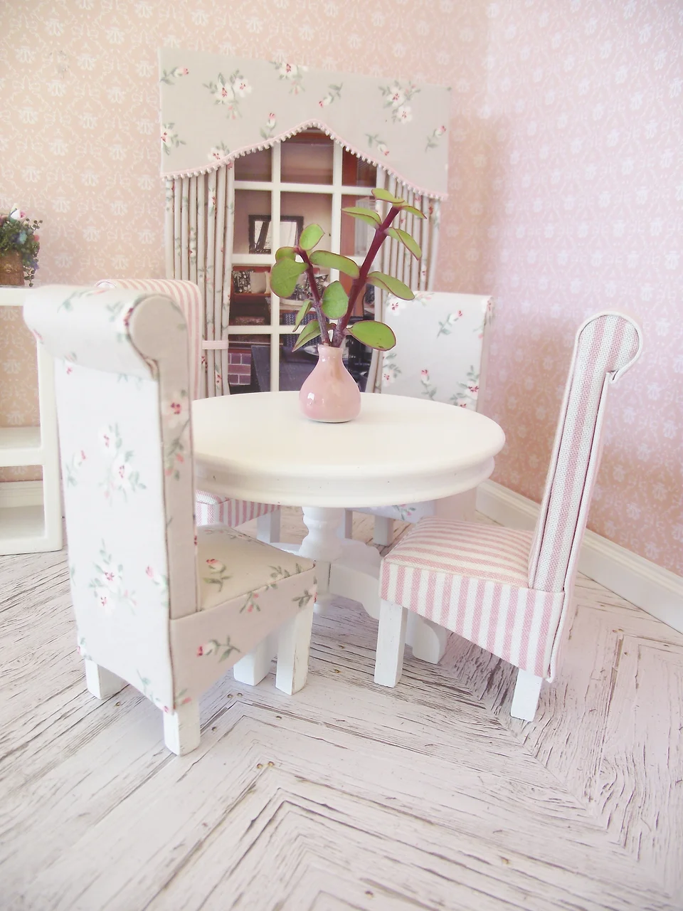 miniature toy furniture