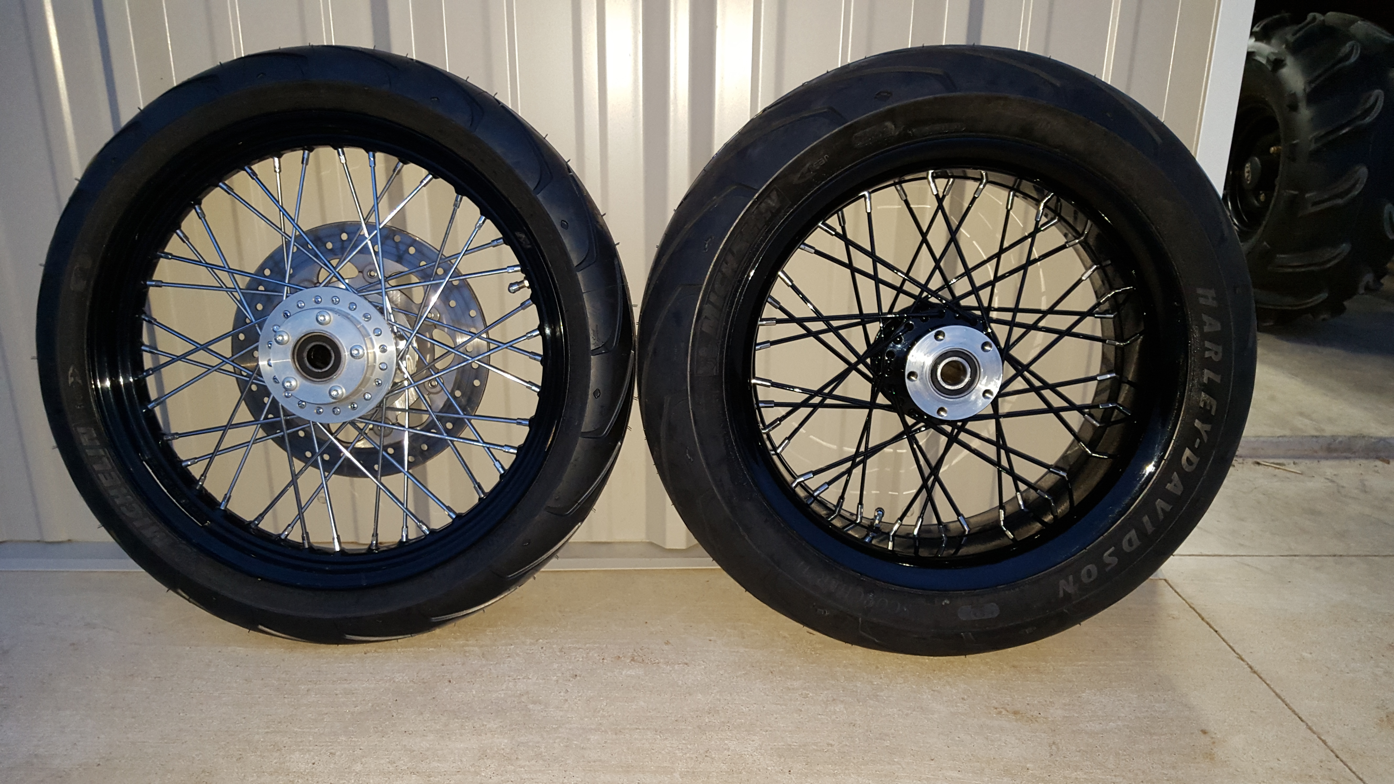 custom Harley wheels