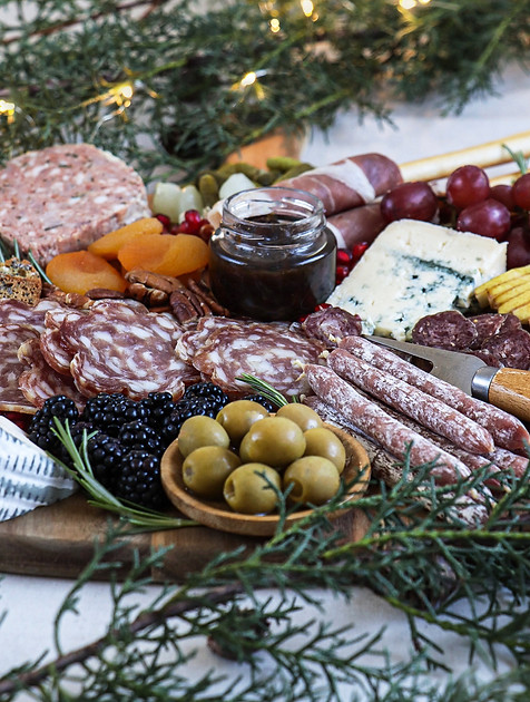 Plateau festif de charcuteries.jpeg