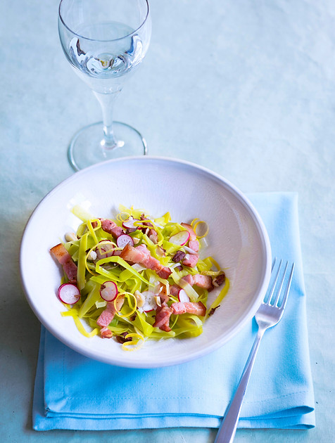 Salade gourmande lardons, poireaux et radis.jpg
