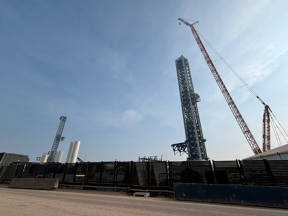 February, 2026. Starbase, Texas. The mechanical arm and crawler crane by the roadside. Image: Frank Fu | R.M.E.