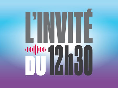 Le Baron parle dans le poste