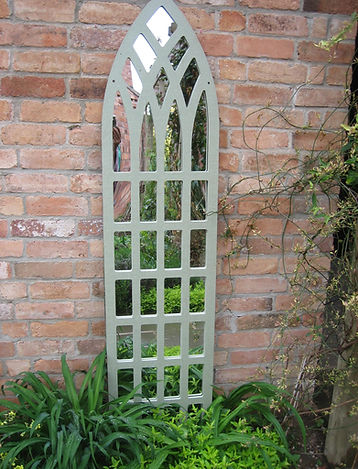 gothic tall upright.JPG