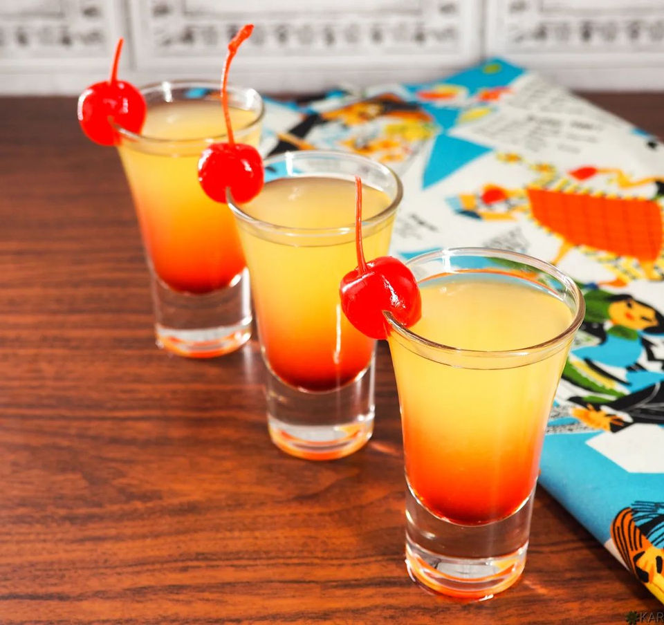 Pineapple Upside Down Shooter