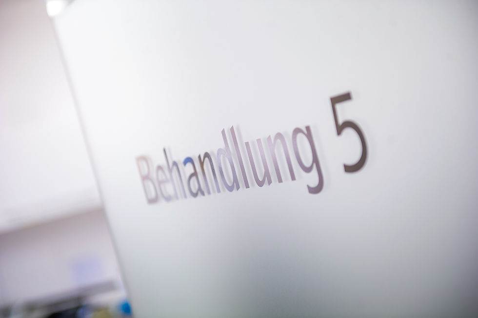 005 Behandlung 2_LIK9628
