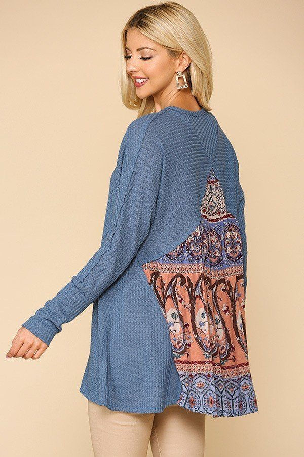 Thumbnail: Aura Weave Tunic