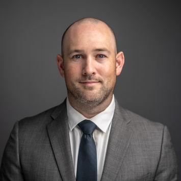 Professional business headshot taken in Tampa Bay by LubaLand