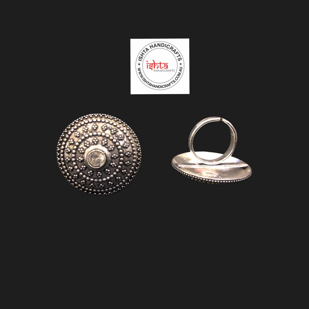 German Silver White Stone Finger Ring 