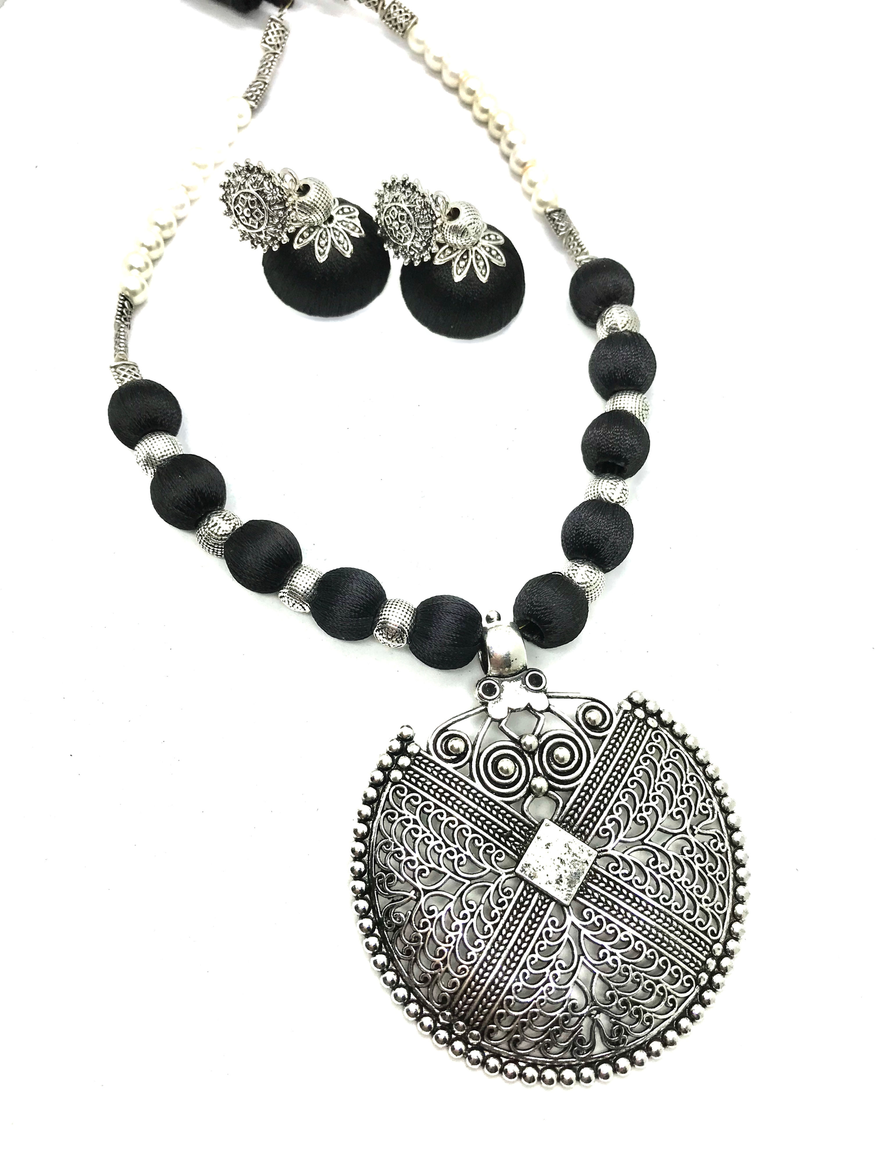 Silk Thread Set with Pearl