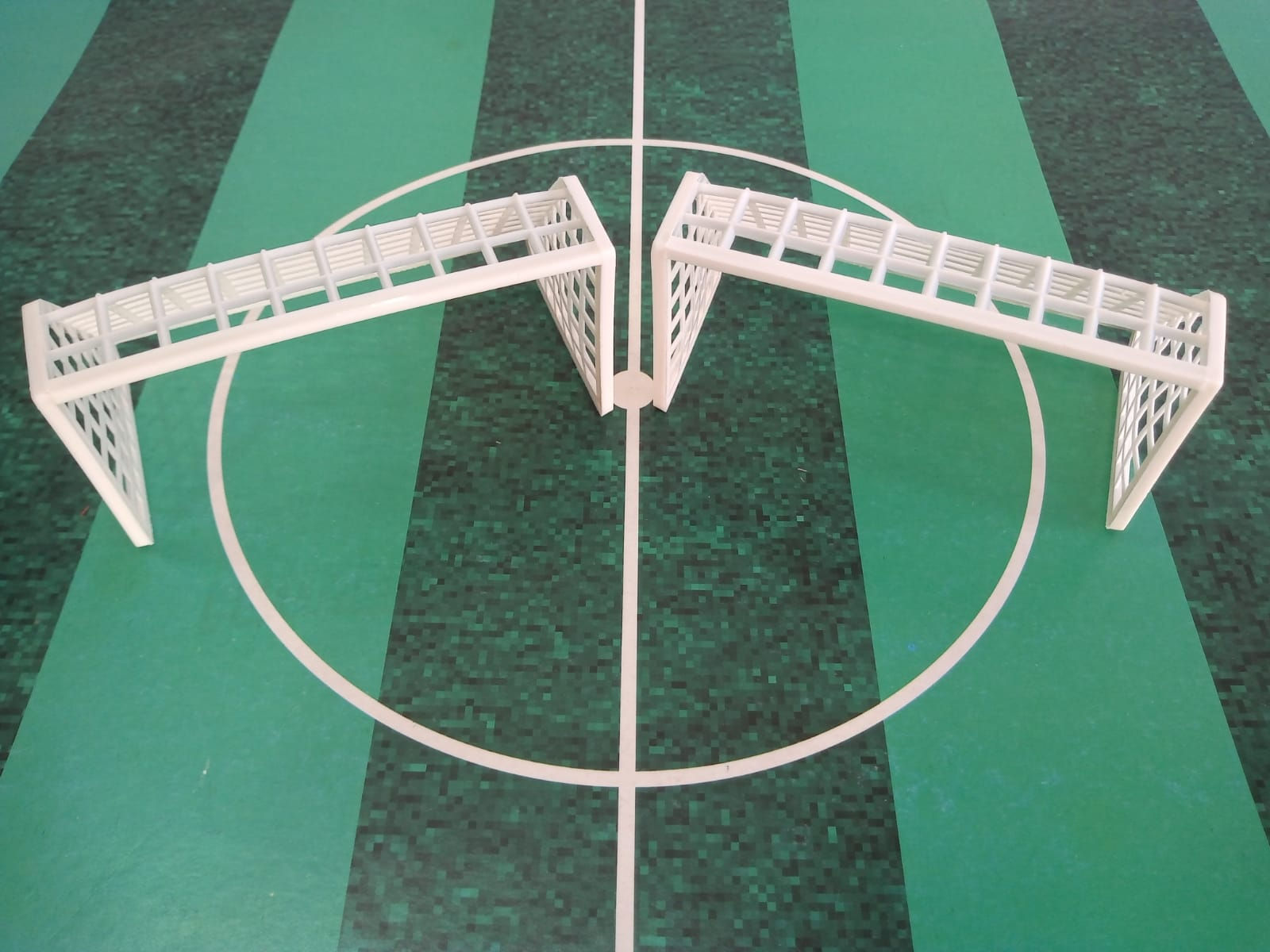 Par de Traves de Plástico