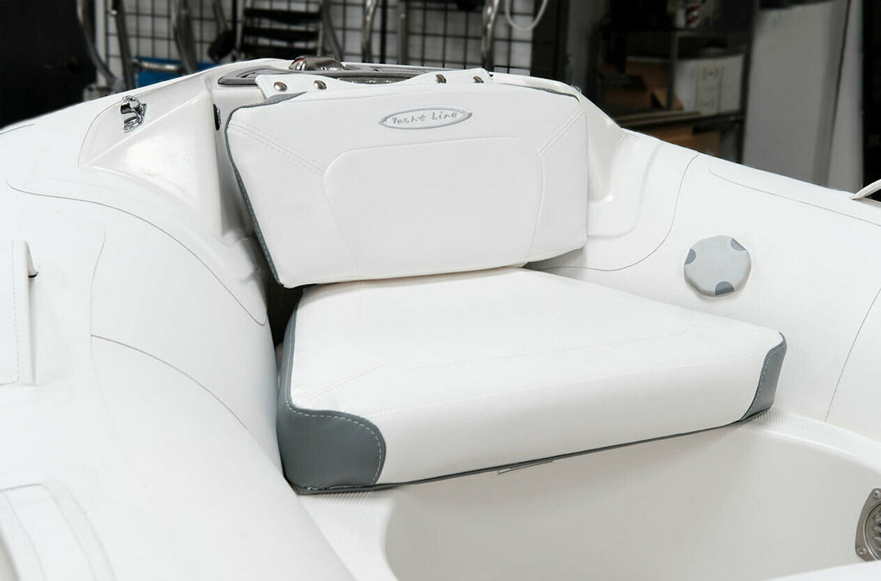 2022 Zodiac Yachtline 360 NEO Console RIB with Yamaha F40LA Outboard
