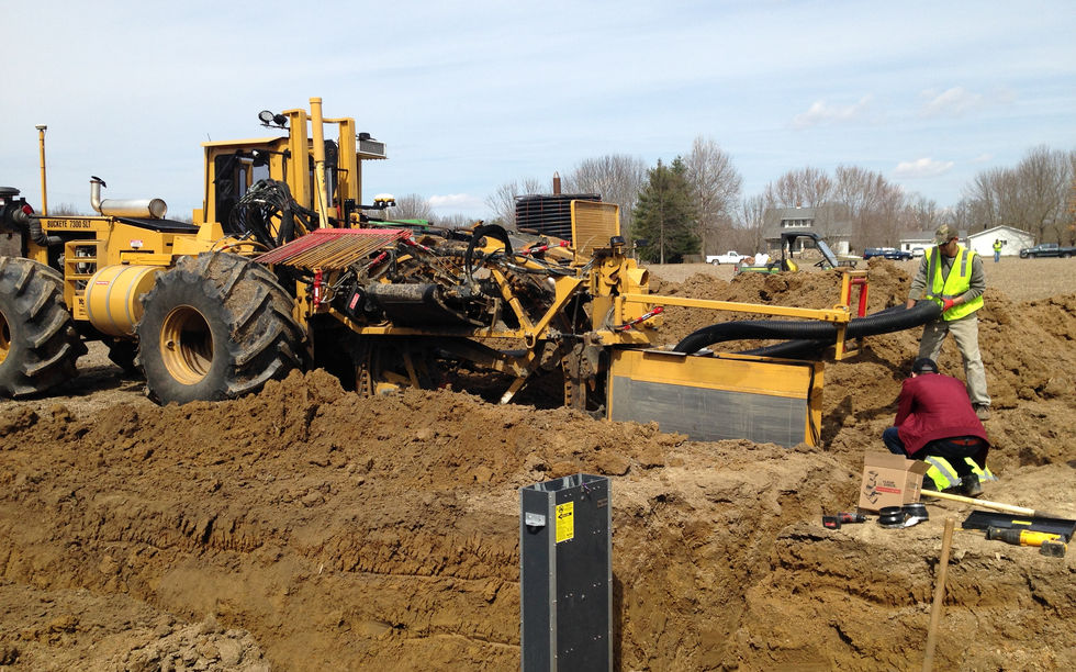Water control structure and trench