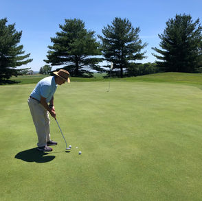 Man golfing