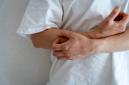 痒い腕