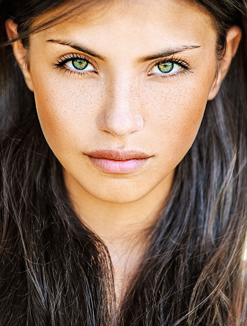 Фотограф в Москве. Индивидуальные, семейные, детские фотосессии. Свадебный фотограф, лавстори. Студия